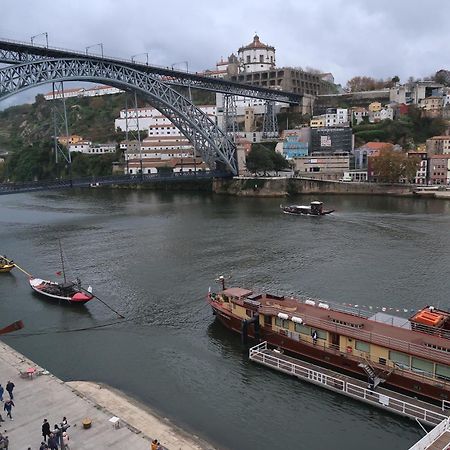 Apartamentos Sobre O Douro Porto Exterior photo