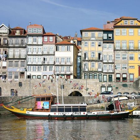 Apartamentos Sobre O Douro Porto Exterior photo
