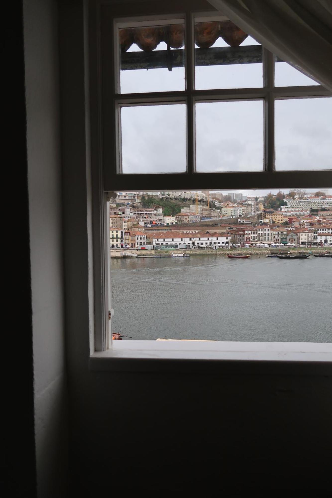 Apartamentos Sobre O Douro Porto Exterior photo