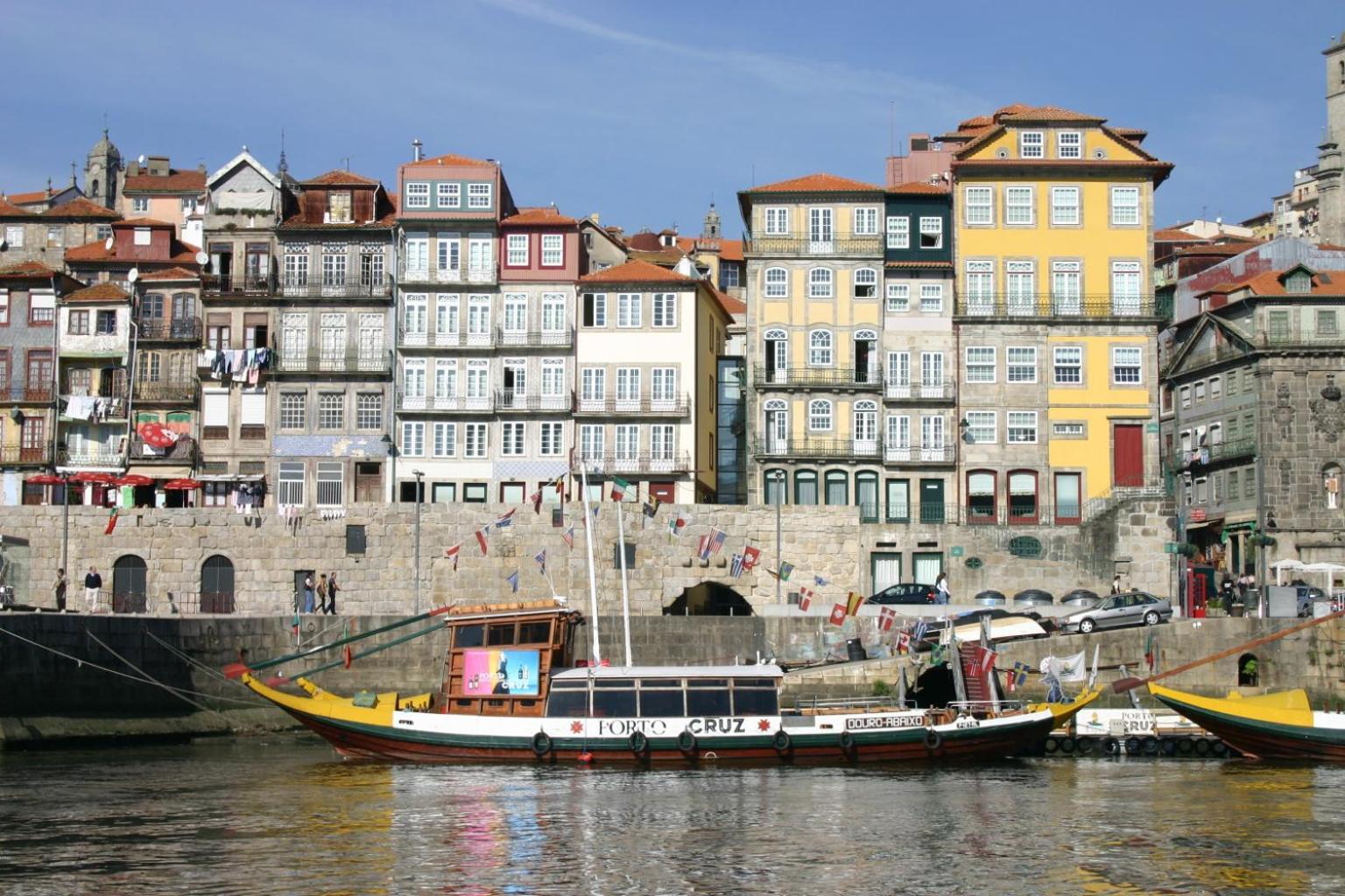 Apartamentos Sobre O Douro Porto Exterior photo
