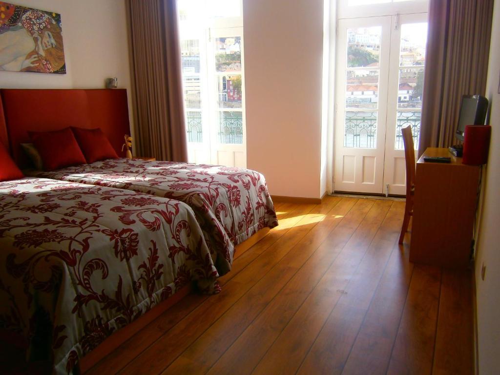 Apartamentos Sobre O Douro Porto Room photo